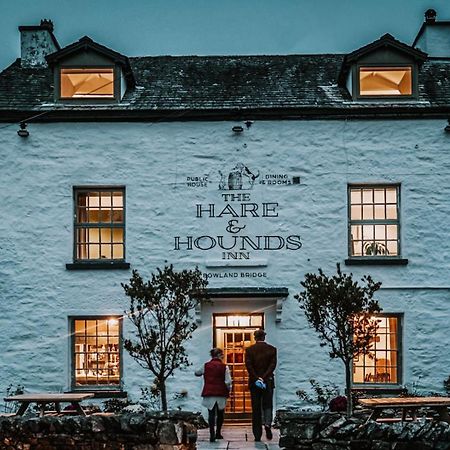 The Hare & Hounds Inn Bowland Bridge ภายนอก รูปภาพ