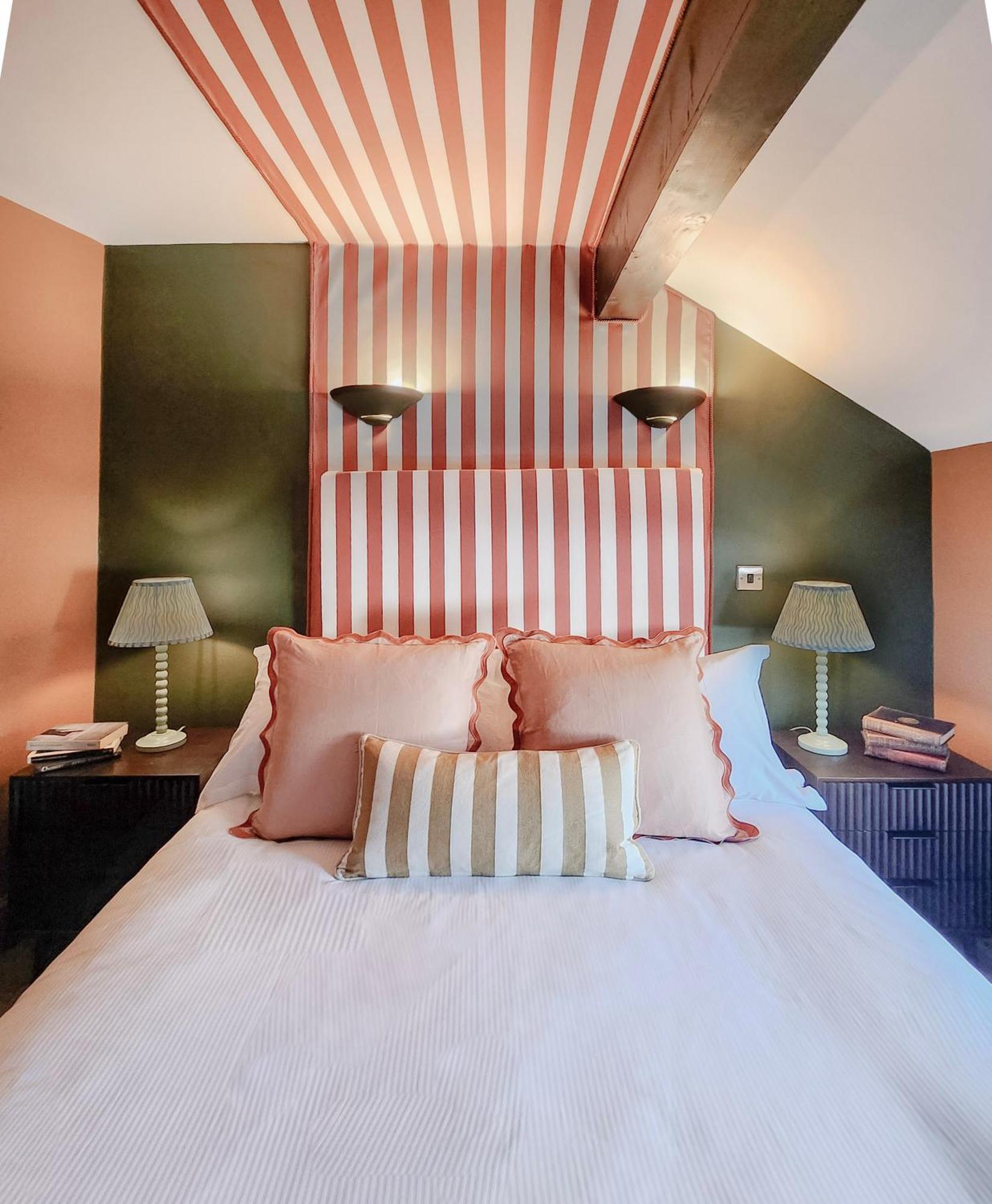 The Hare & Hounds Inn Bowland Bridge ภายนอก รูปภาพ